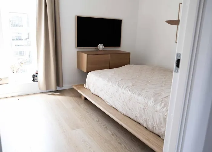 3 Floor In 160 M2-3 Bedrooms Apartman *